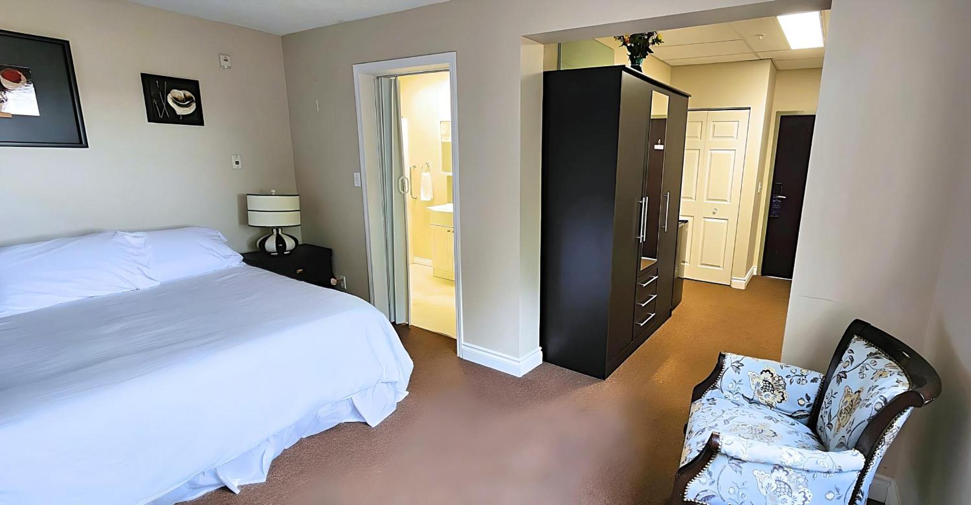 The Medicine Hat Villa Экстерьер фото